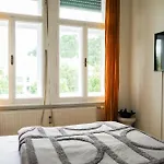 Stilvolles Apartment Im Zentrum - Free Parking